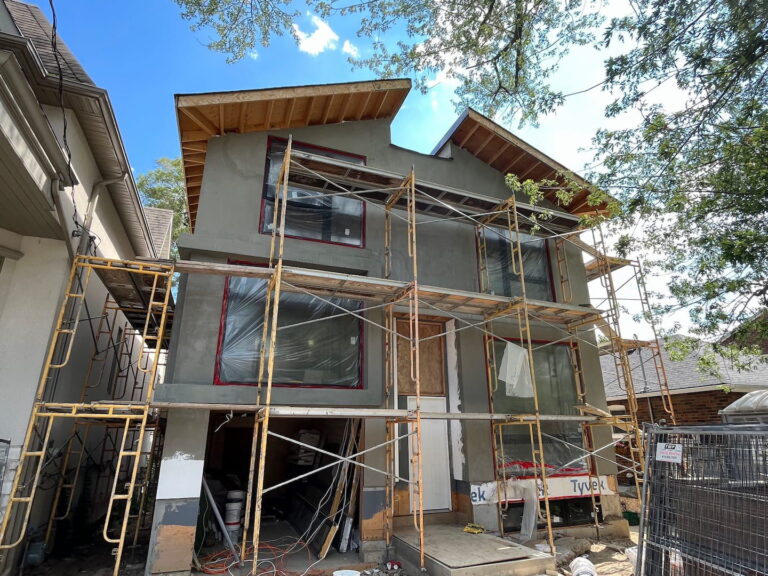 Build a Custom Home in Toronto: 7 Essential Things to Know
