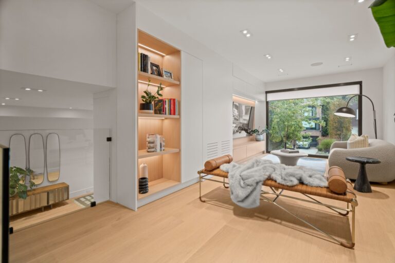 Single-Floor Renovations in Toronto: Transforming Your Home One Level at a Time